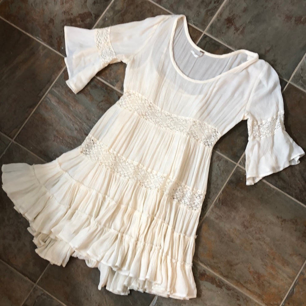 Free People cream mini short sleeve dress sz S